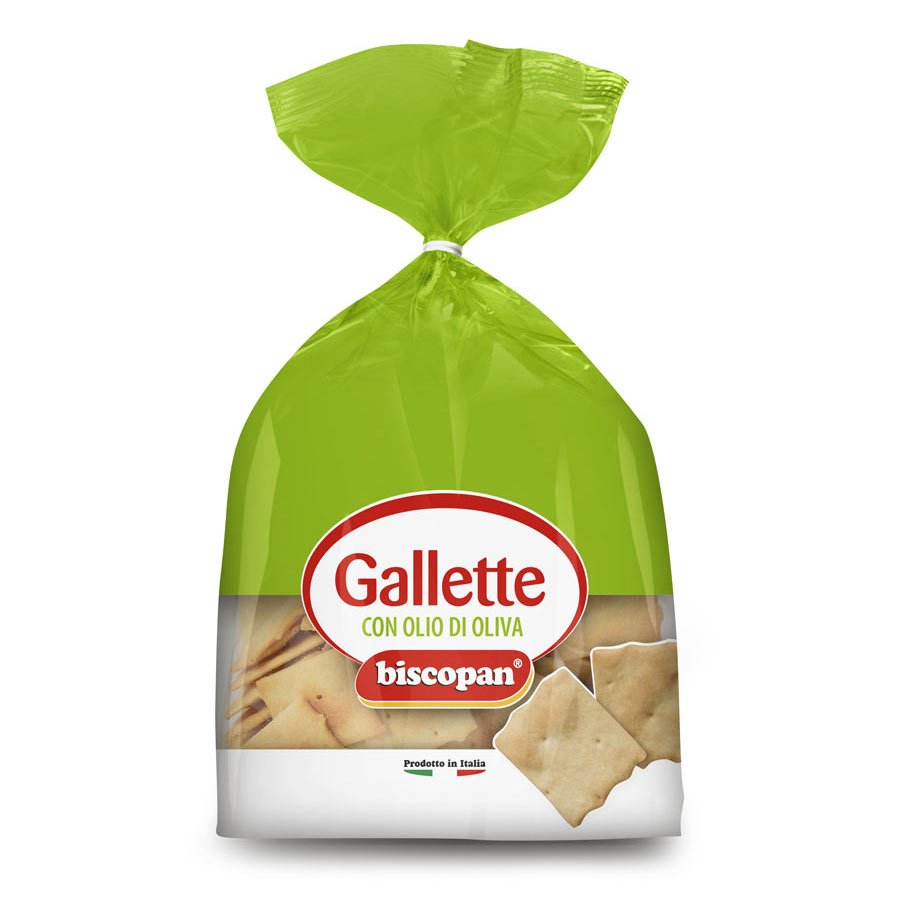 Crackers with olive oil